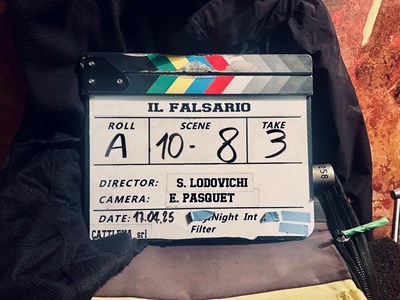 IL FALSARIO